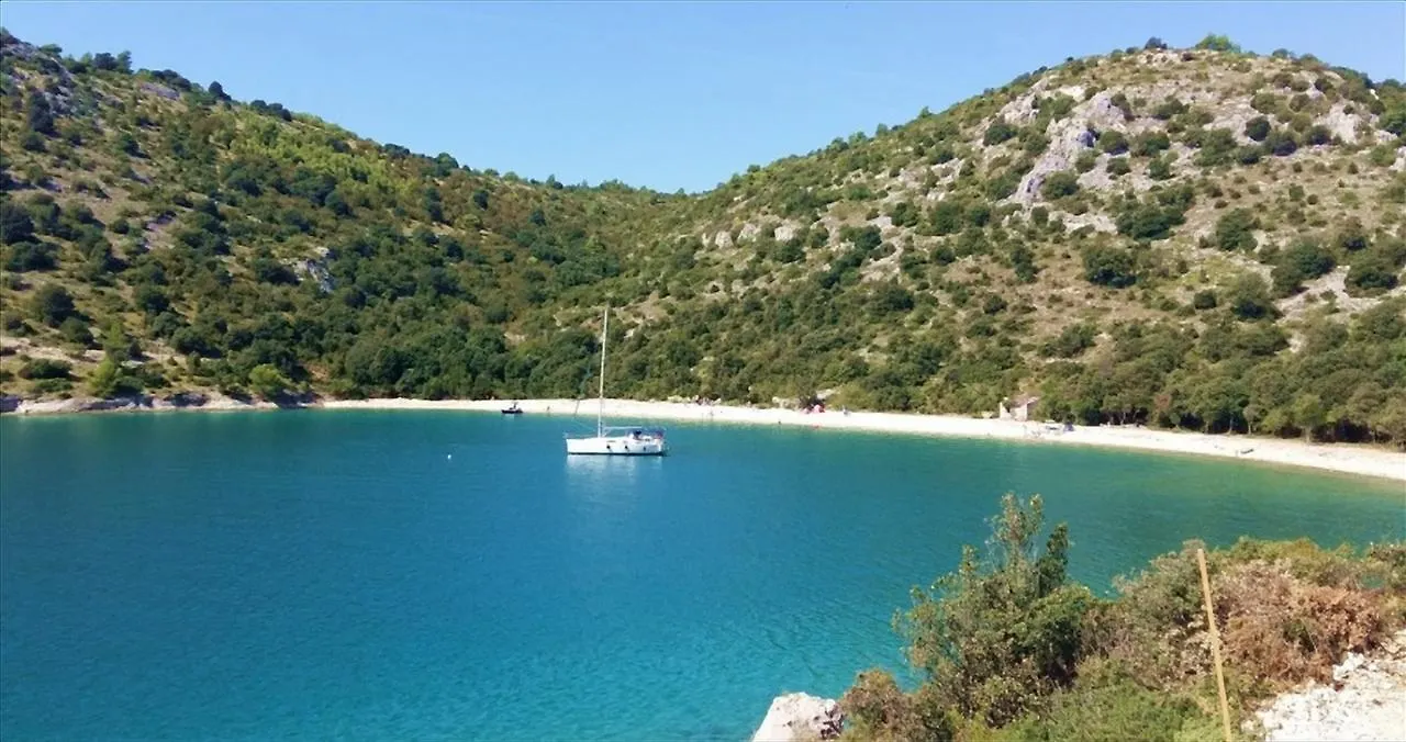 Holiday Home House Istria Rakalj